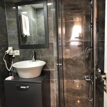 Ege Pearl Hotel İzmir